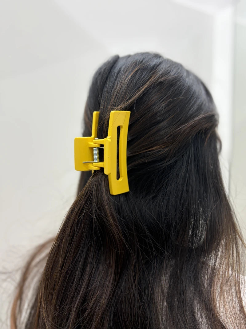 Moyenne pince à cheveux en plastique recyclé