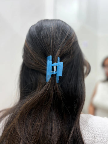 Petite pince à cheveux en plastique recyclé