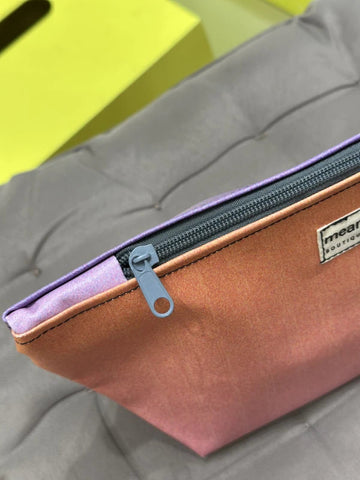 Grande trousse de toilette en bâche upcyclée