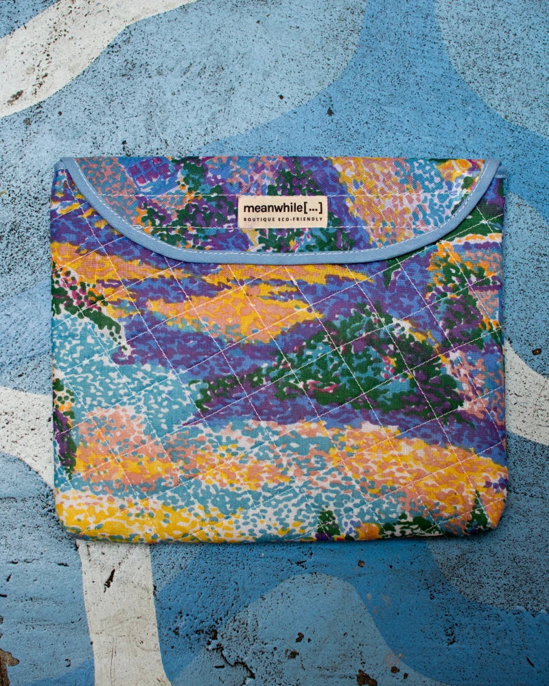 Housse pour ipad en tissus upcyclé
