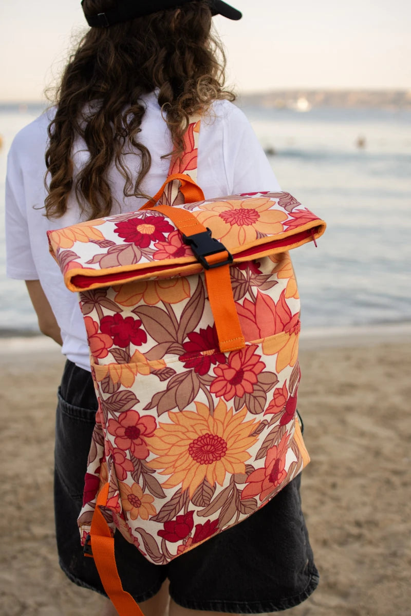 Sac à dos en tissus upcyclés style roll-top