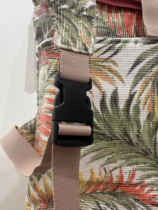 Sac à dos en tissus upcyclés style roll-top