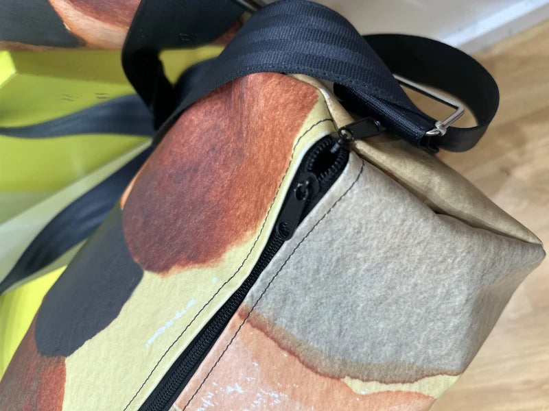 Sac de yoga en bâches upcyclées