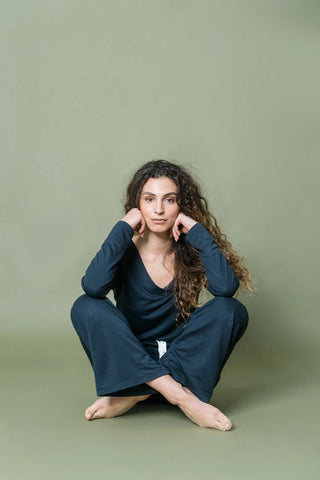 TENCEL™ Lyocell V-Neck Sweatshirt in Blue - Lenora