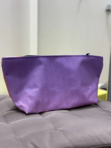 Grande trousse de toilette en bâche upcyclée