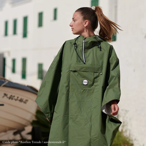 Cape de pluie vélo - polyester 100% recyclé - Cap Vert