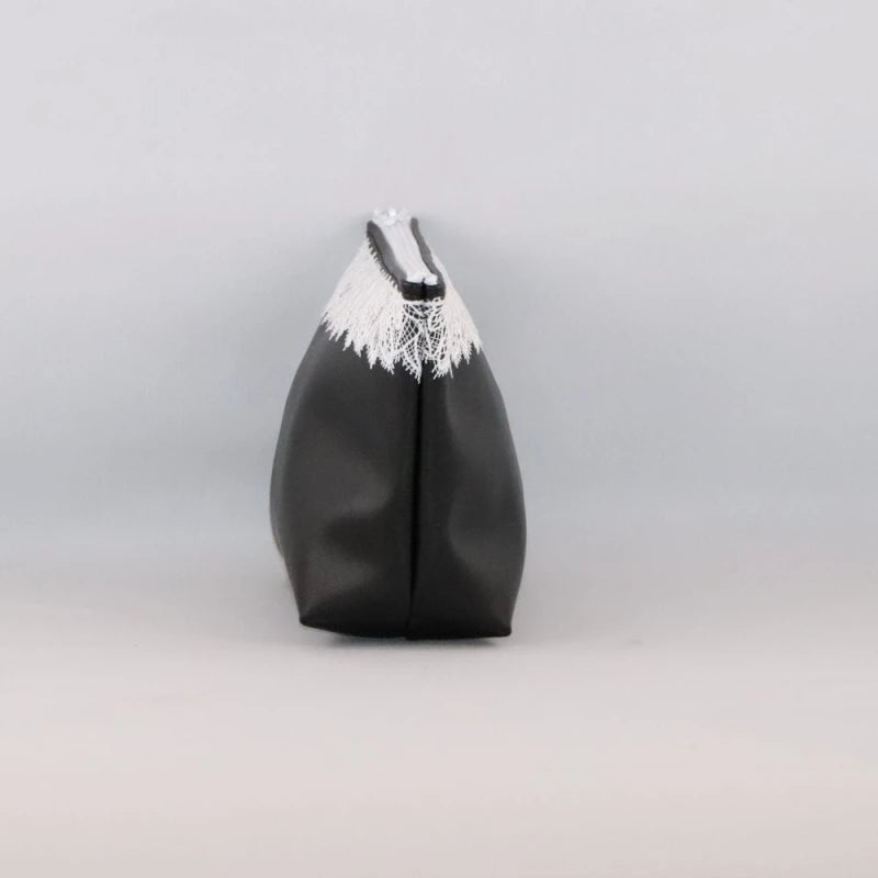 Trousse triangle en alter-cuir de raisin