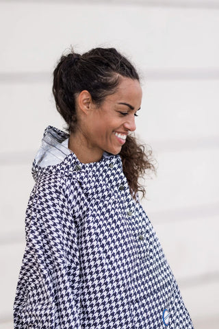 Poncho Paris