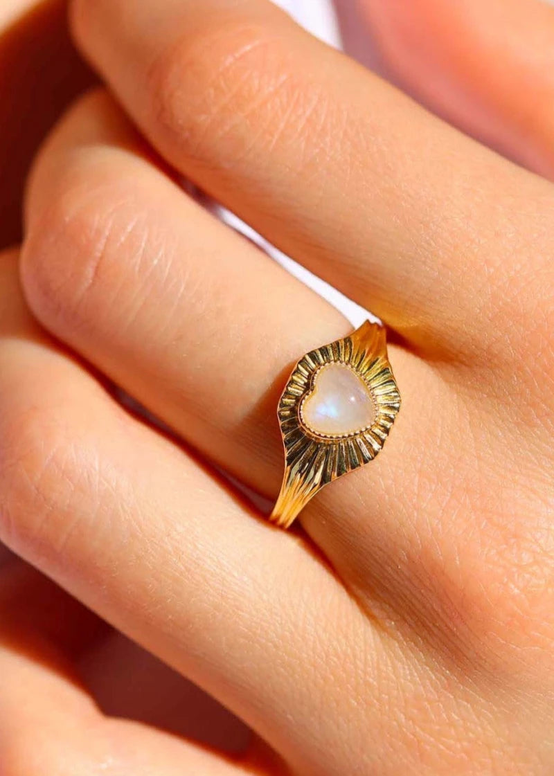 Bague coeur Lucette plaqué or Pierre de lune