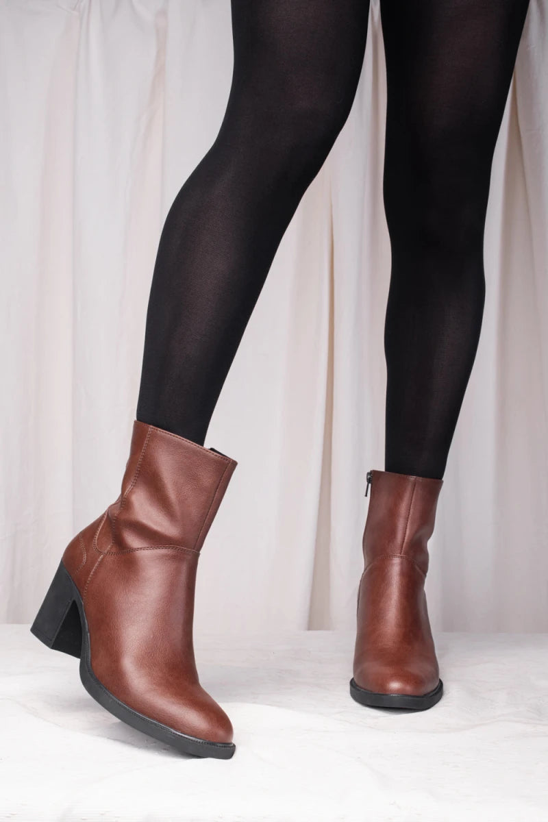 Women's Vegan Ankle Boots Alicia Brown