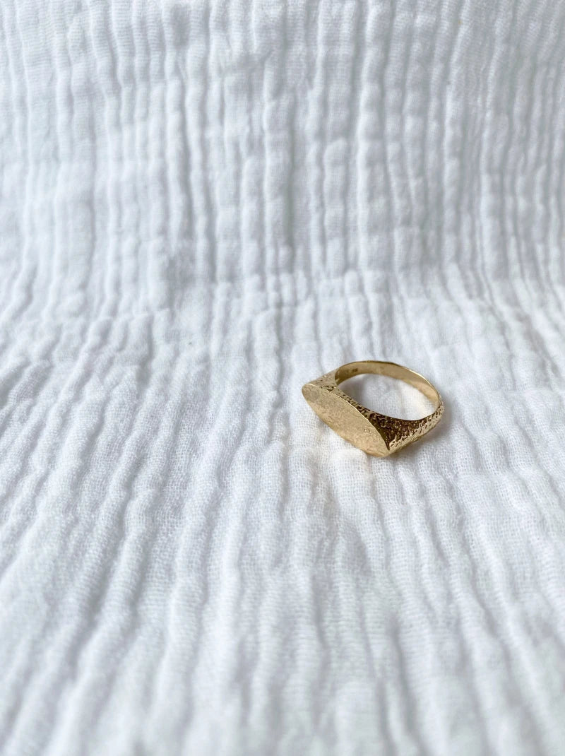 Bague Estia – Dorée ou Argent