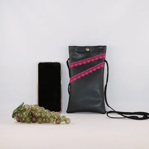 Etui à téléphone en alter-cuir de raisin