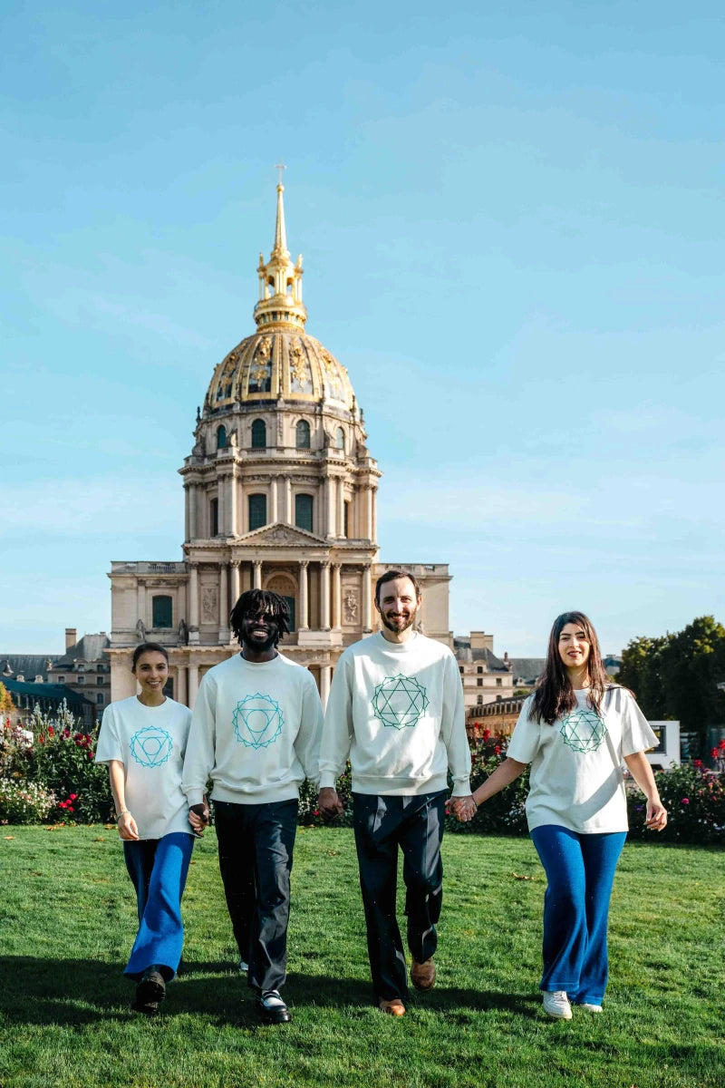 Sweat Unisex Chakra du Coeur en Coton Bio