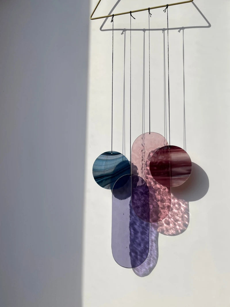 Lila und rosa Wandbehang im Art Déco Stil