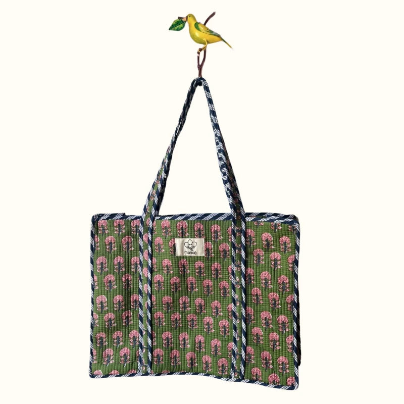 Grand tote bag à Zip  "Pink Grove in Forest"