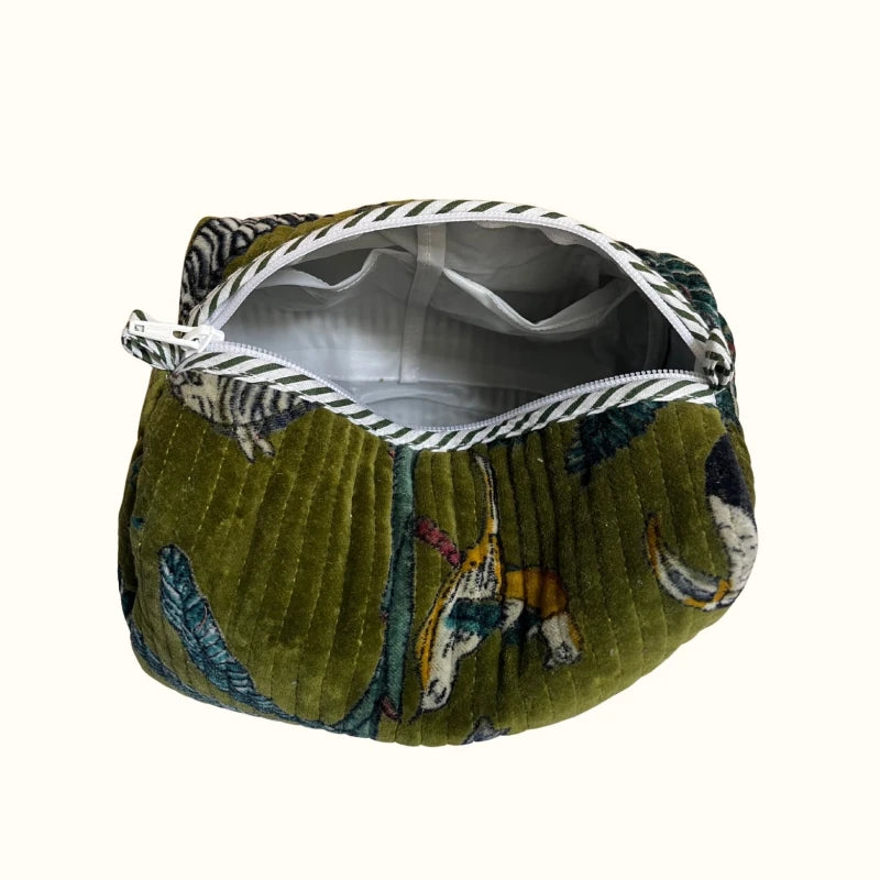 Trousse de toilette en velours matelassé – "Green safari"