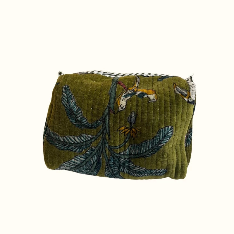 Trousse de toilette en velours matelassé – "Green safari"