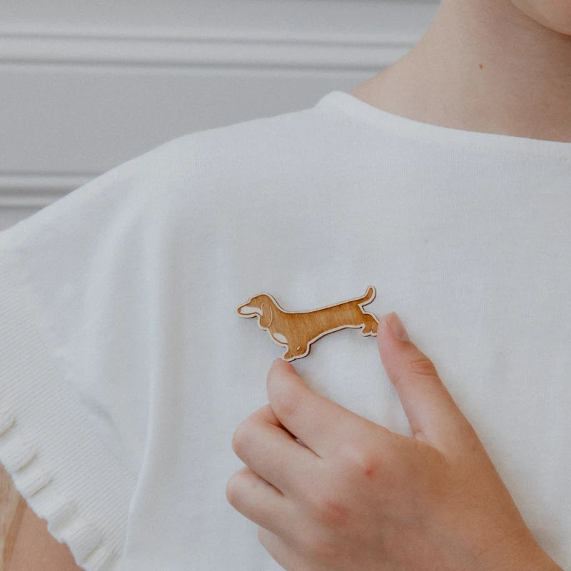 Broche en bois - Teckel