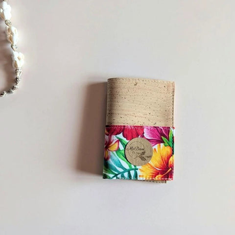 Porte-cartes en liège : accessoire polynésien