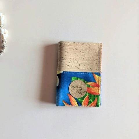 Porte-cartes en liège : accessoire polynésien