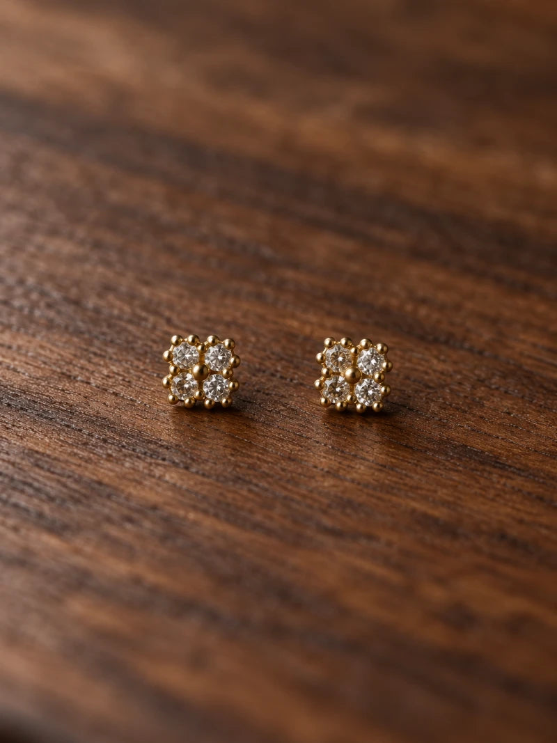 Puce d’Oreille Luck – Plaqué Or ou Argent 925
