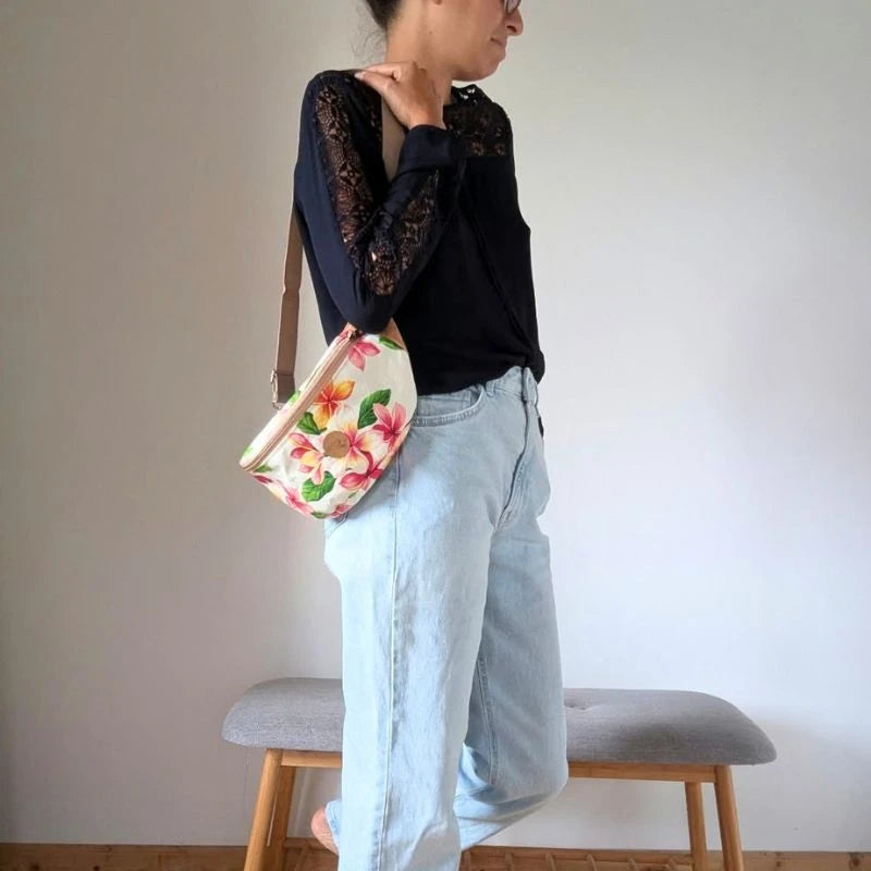 Sac banane: liège et tissu polynésien Frangipanier rose