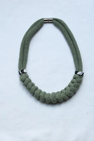 Collier en macramé I Snake Knot I 8 coloris