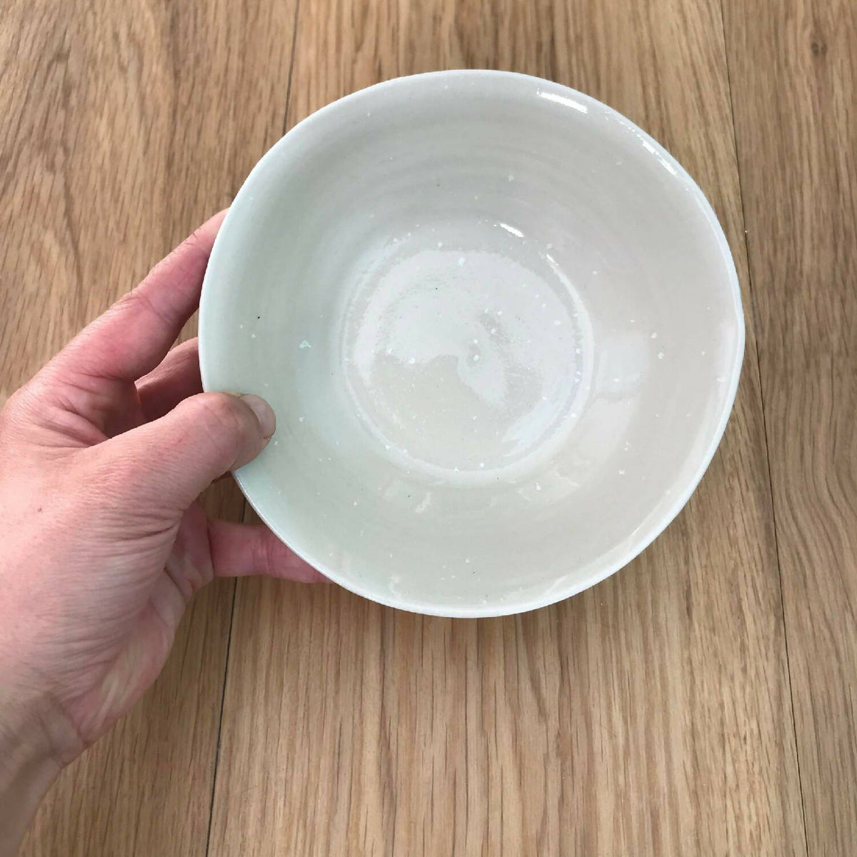 Assiette creuse en grès 