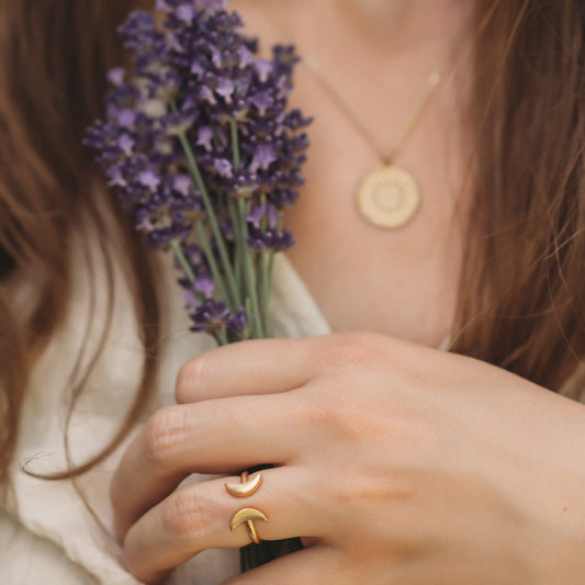 Bague ajustable bijoux faits main - Lithothérapie avec pierres précieuses - meanwhile boutique