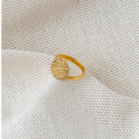 Bague dorée inspiration mythologie Maya du Mexique