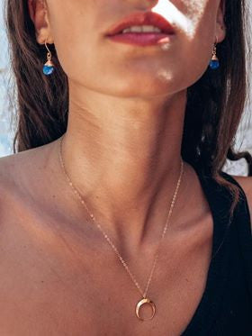 boucles d'oreilles fait main bijoux éthiques avec pierre Lapis Lazuli Isis meanwhile boutique