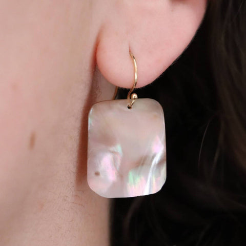 Boucles d'oreilles nacre upcyclée or "Cymo"