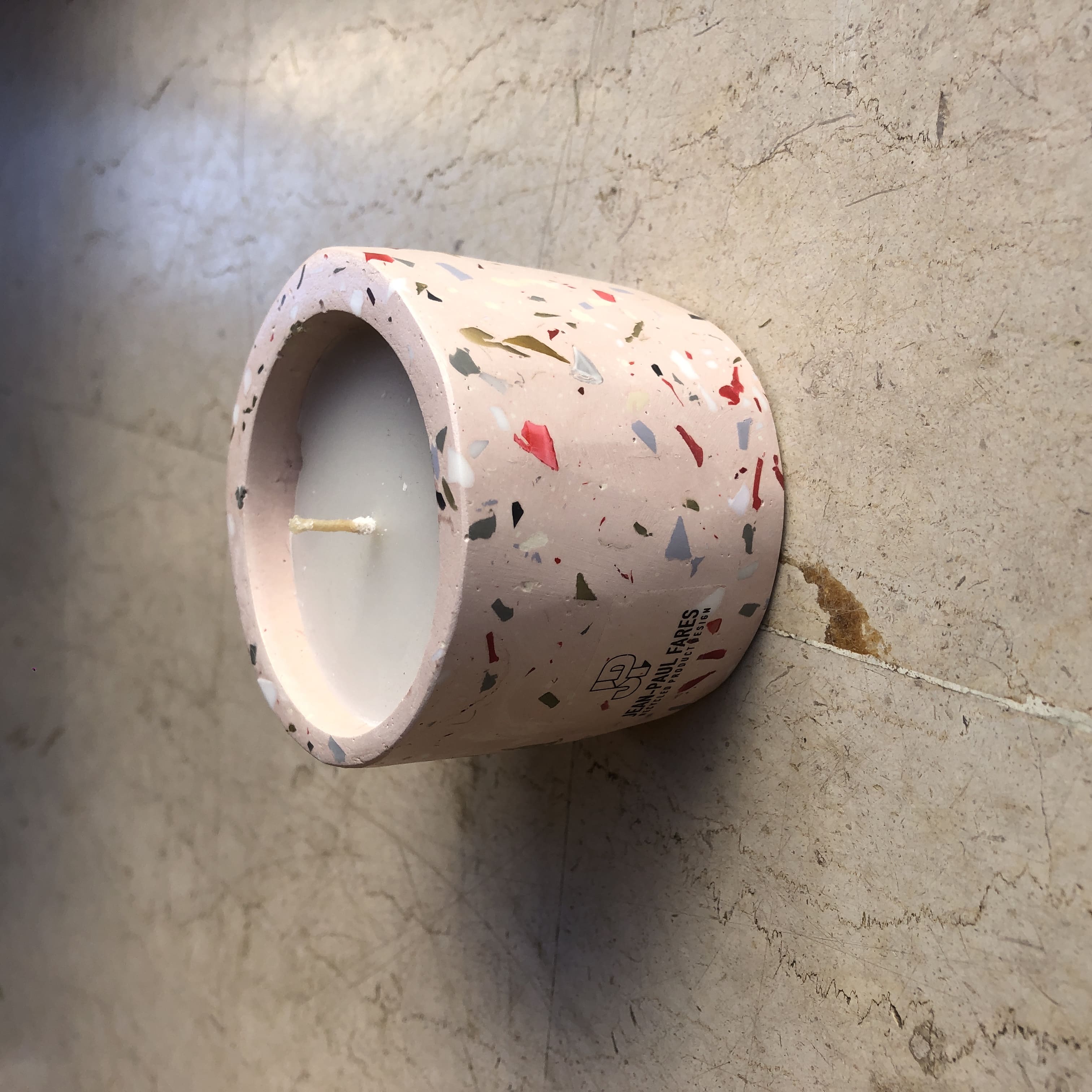 Bougie / Pot à plantes en béton et plastique recyclé I Plusieurs coloris