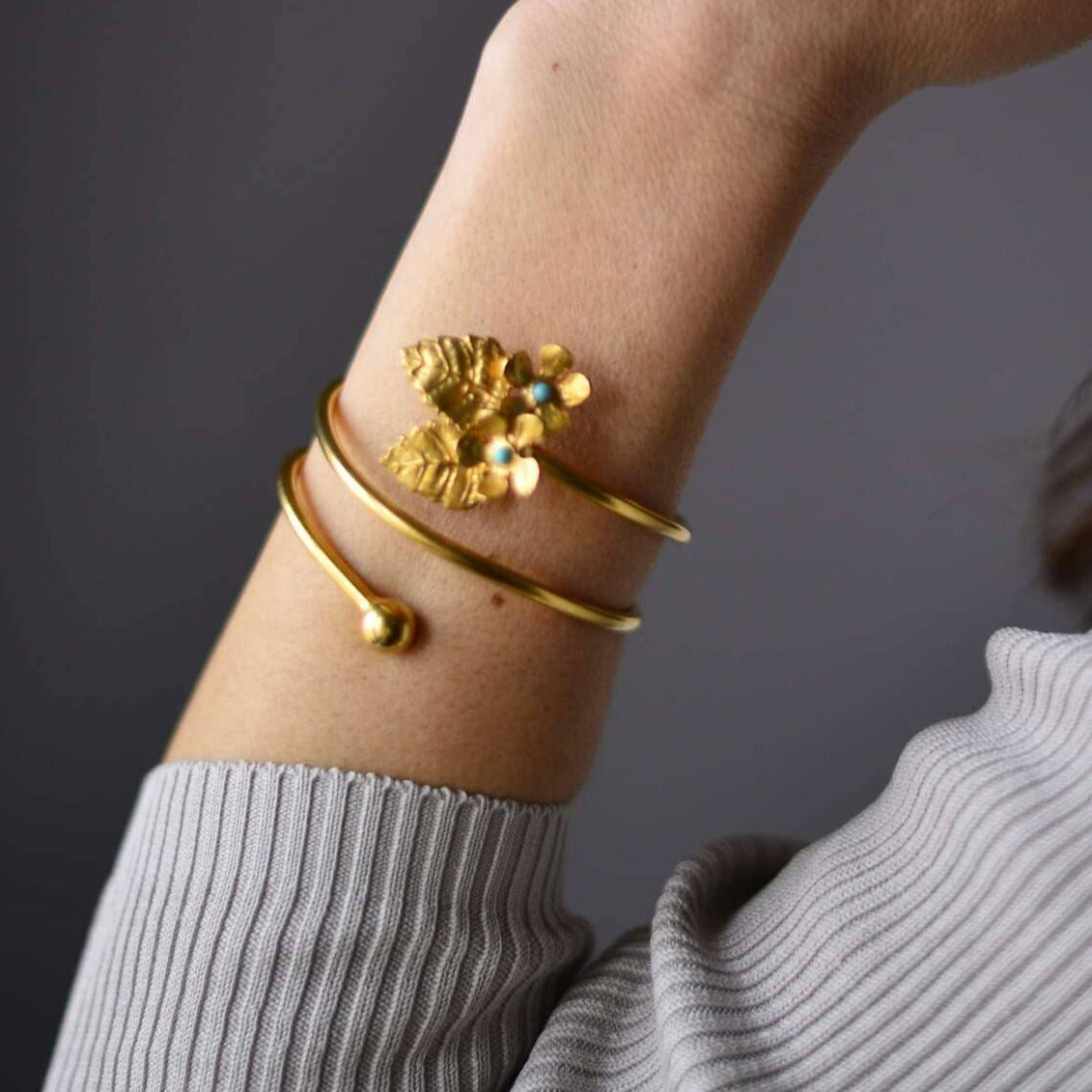 bracelet trempé dans l'or 21 carats fabriqué main au Liban