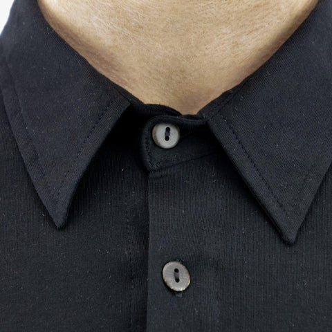 Chemise unisexe noire en coton pima