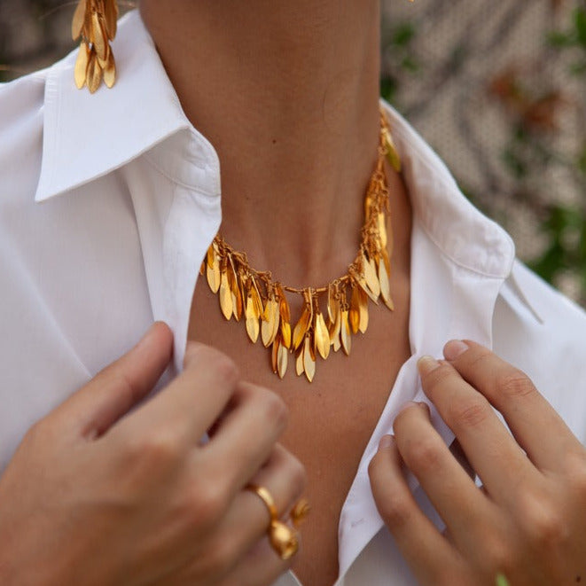 Collier ras de cou fait main en or I Ur nounzein
