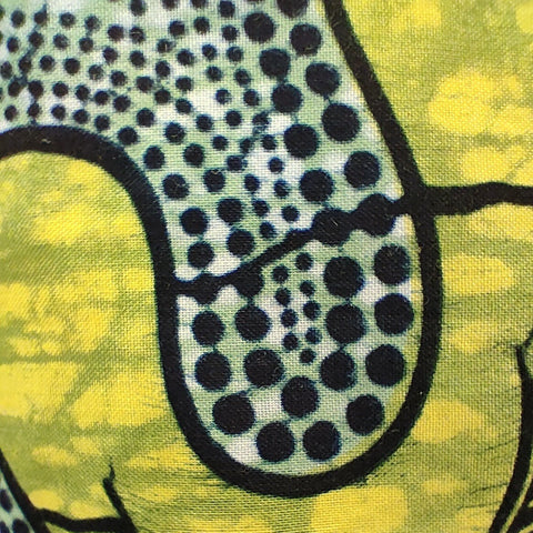 Couverture éco-repsonsable en tissu wax avec motifs courbés