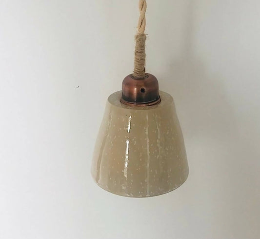 Lampe en grès à suspendre fait main 