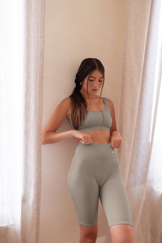 Lot de vêtements de sport en matières recyclées - Meanwhile Boutique