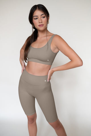 Lot de vêtements de sport en matières recyclées - Meanwhile Boutique