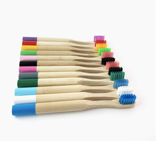 Lot de 10 brosses à dents pour enfant en bambou pour une hygiène buccale éco-responsable 