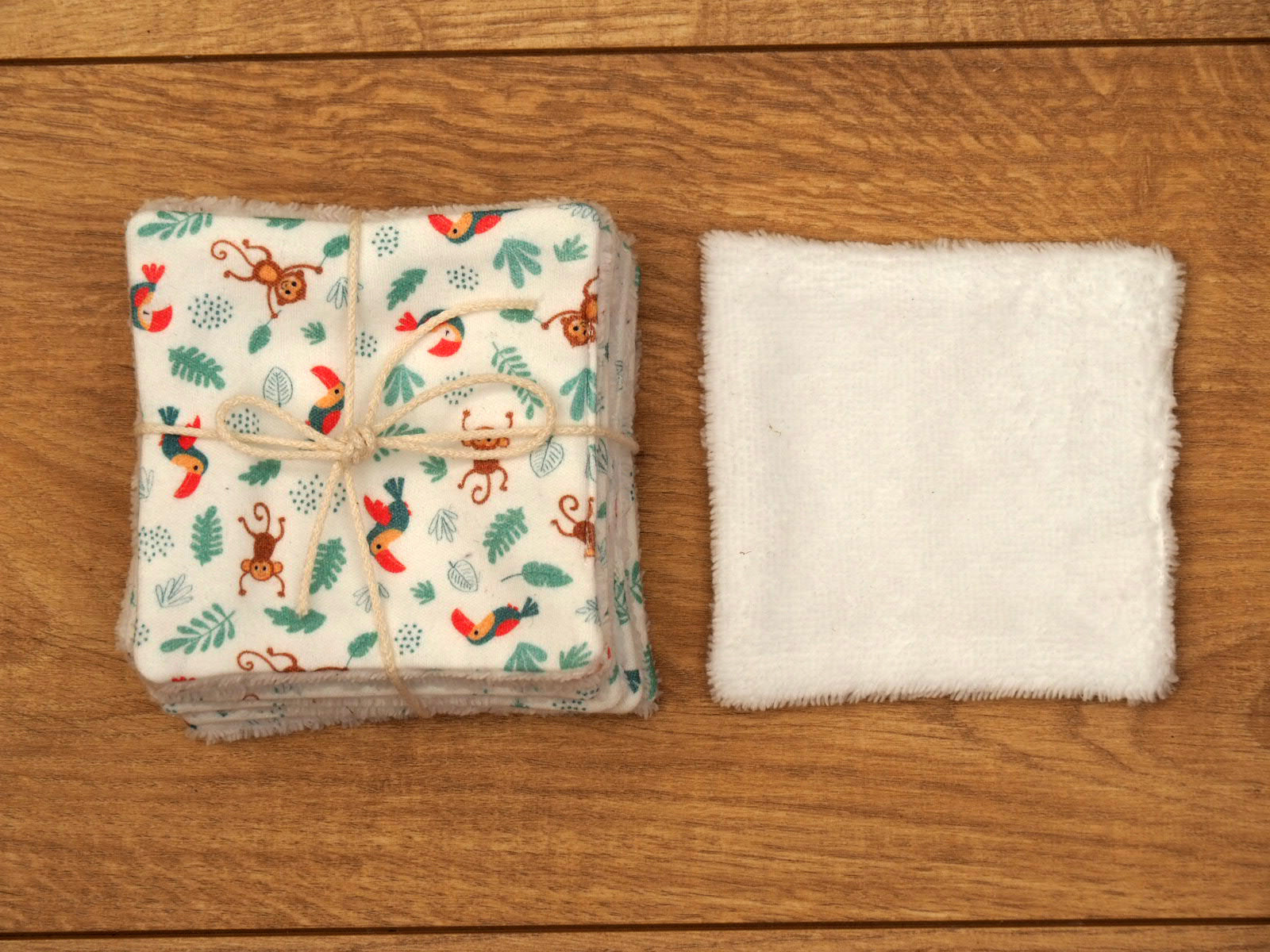 Lingettes lavables pour bébé en coton biologique fabriquées en France 