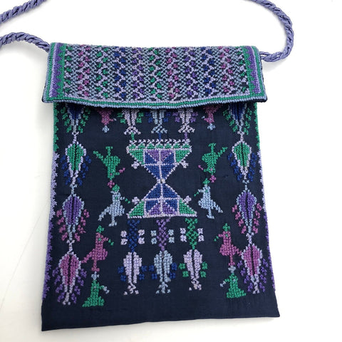 Petit sac pochette brodé main INAASH association