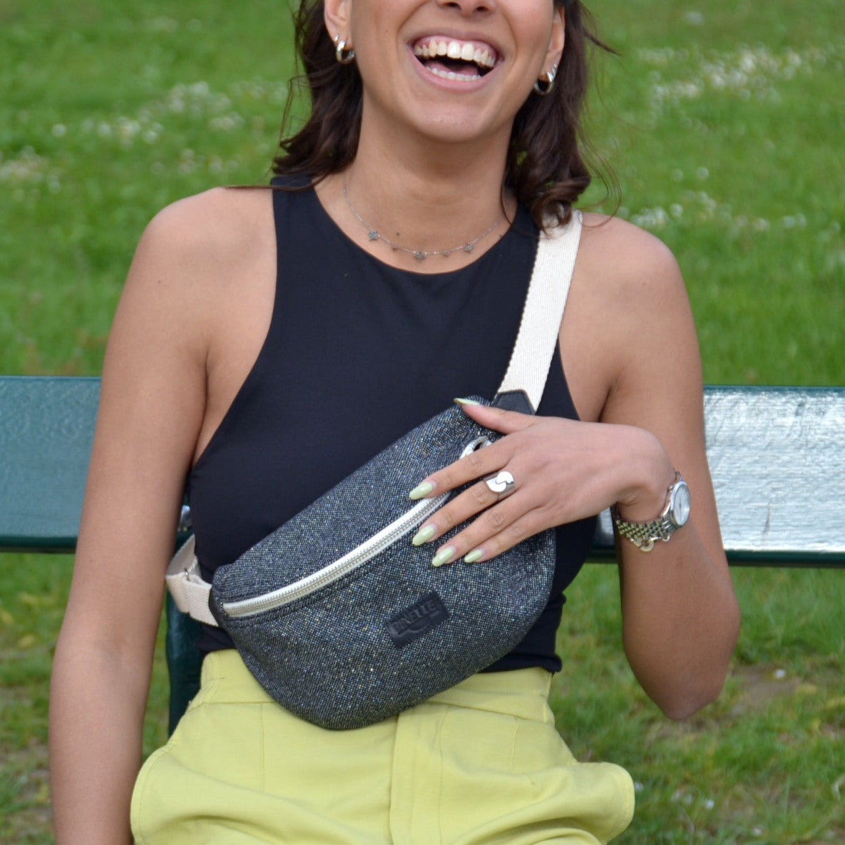Sac banane éco-responsable matières upcyclés marque Binette sur Meanwhile Boutique