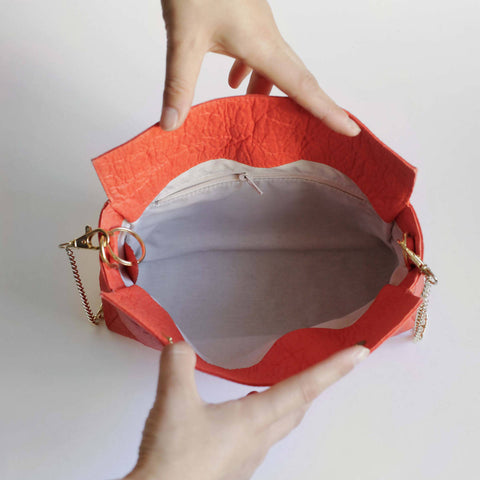 Sac en Pinatex Peggy I Noir, Rouge, Doré, Argenté - Meanwhile Boutique