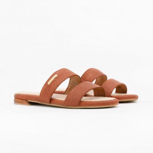 sandales plates en cuir d'ananas pinatex 1People