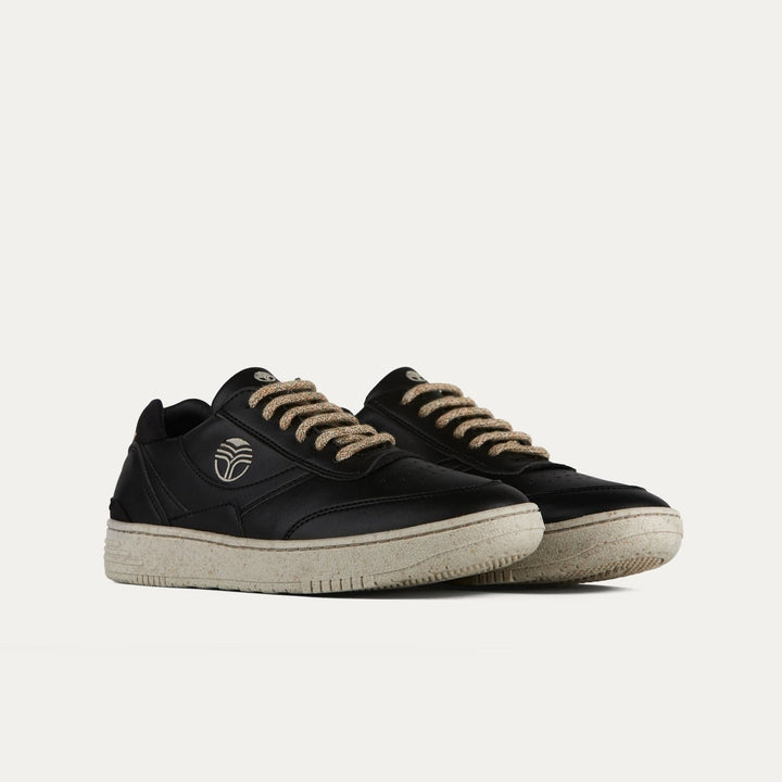 Sneakers UX-68 véganes noires - Meanwhile Boutique