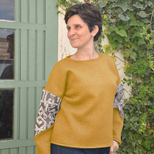 Sweat moutarde oversize personnalisable I Plusieurs motifs - Meanwhile Boutique