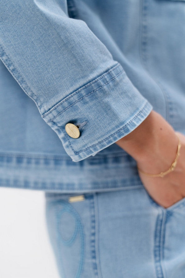 Veste Sky fabriquée à partir de déchets textiles recyclés